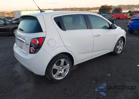 2014 Chevrolet Sonic Ltz Auto z USA, uszkodzony, nr VIN 1G1JE6SB2E4178041